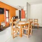 Camping Et Chalets Du Golf La Canourgue